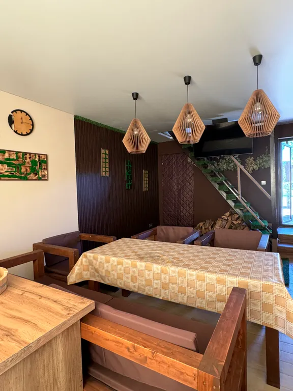 Дом с баней, бассейном и мангалом