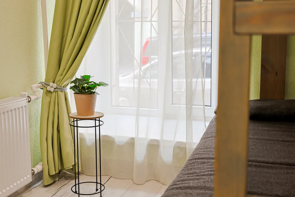 Уютная студия с парковкой в центре