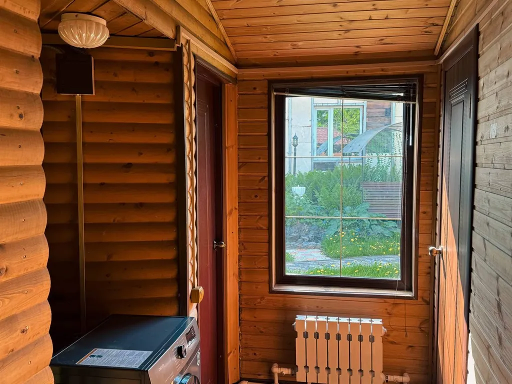 Коттедж у реки с баней