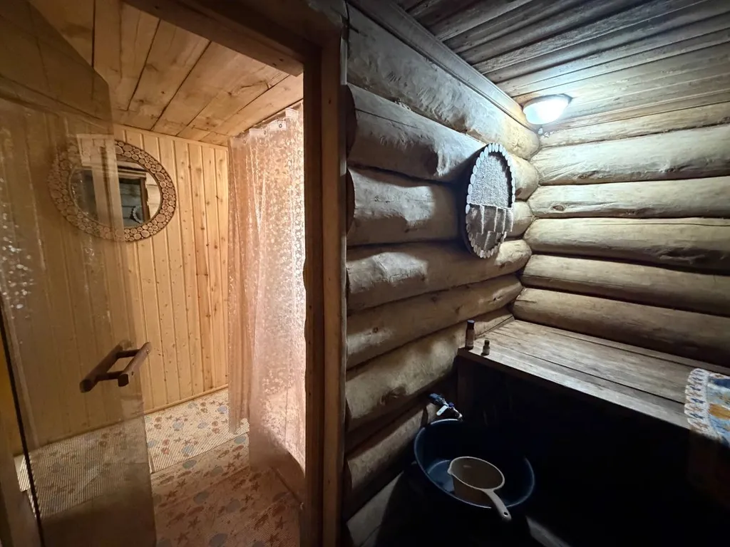 Дом с баней и чаном