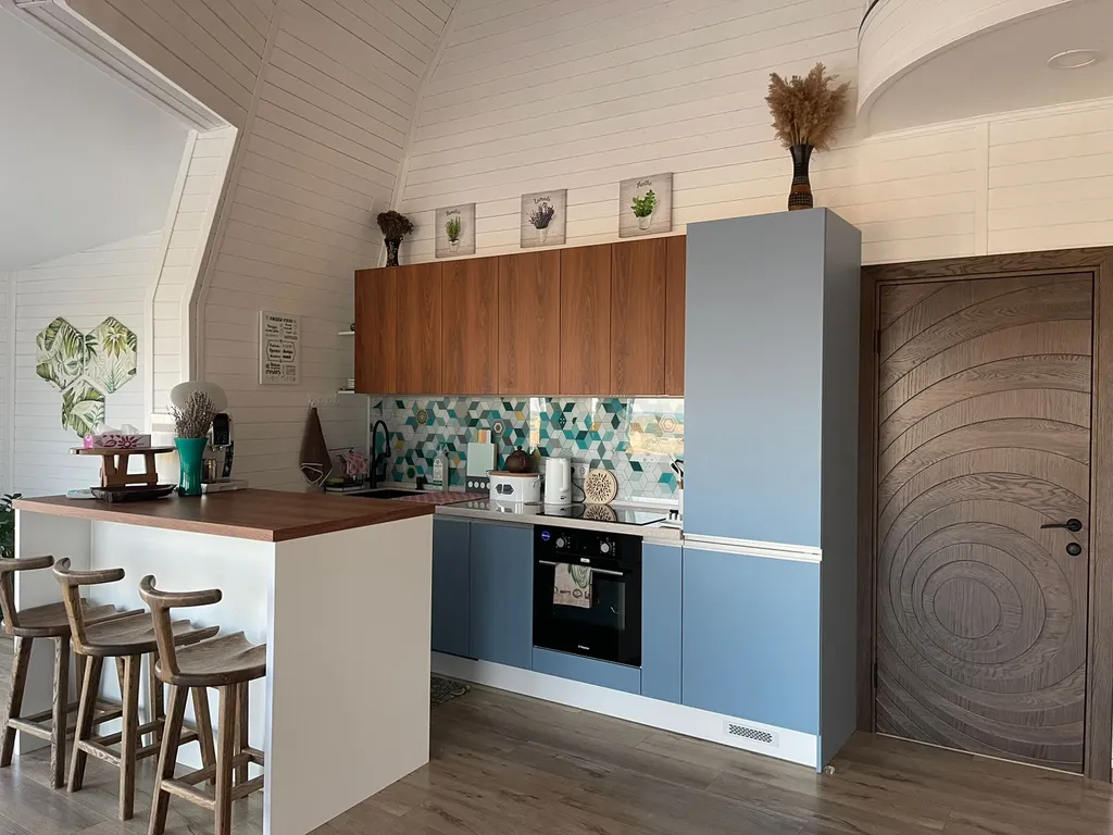 Купольный дом с видом на горы и море