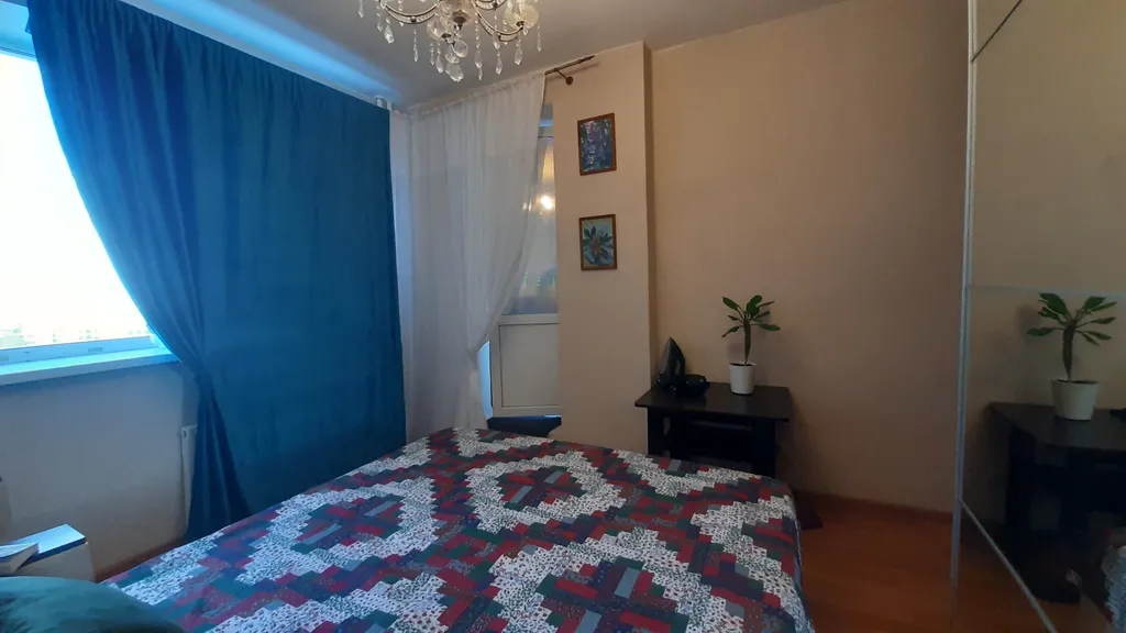 Зеркальная квартира в 20 минутах от Невского проспекта