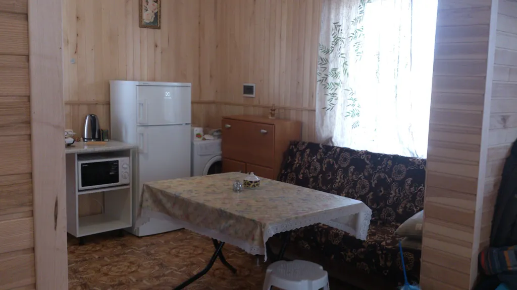 Коттедж 2-комнатный Дом — Витино