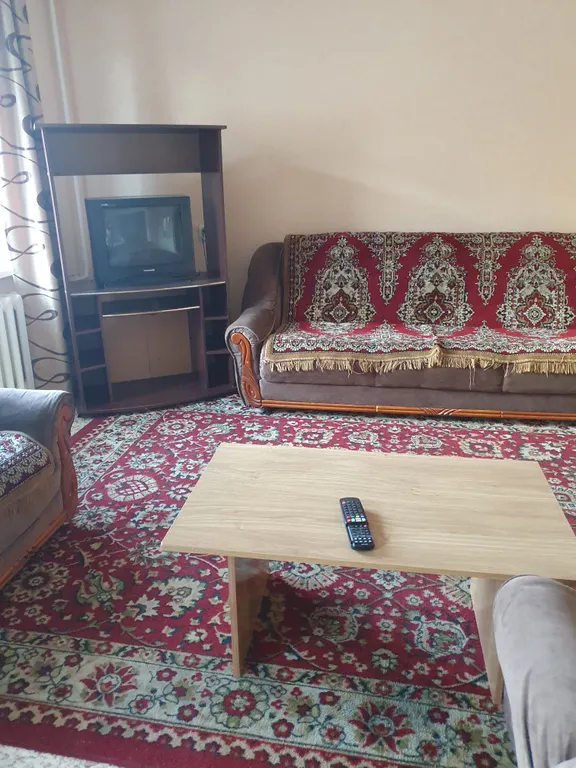 Уютная квартира в центре города — аренда посуточно в Железногорск