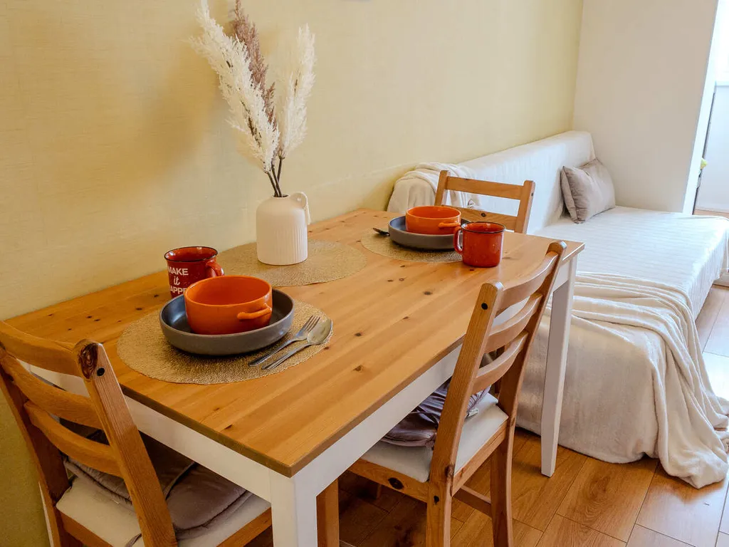 Просторная двушка с тёплой лоджией рядом с Александровским парком