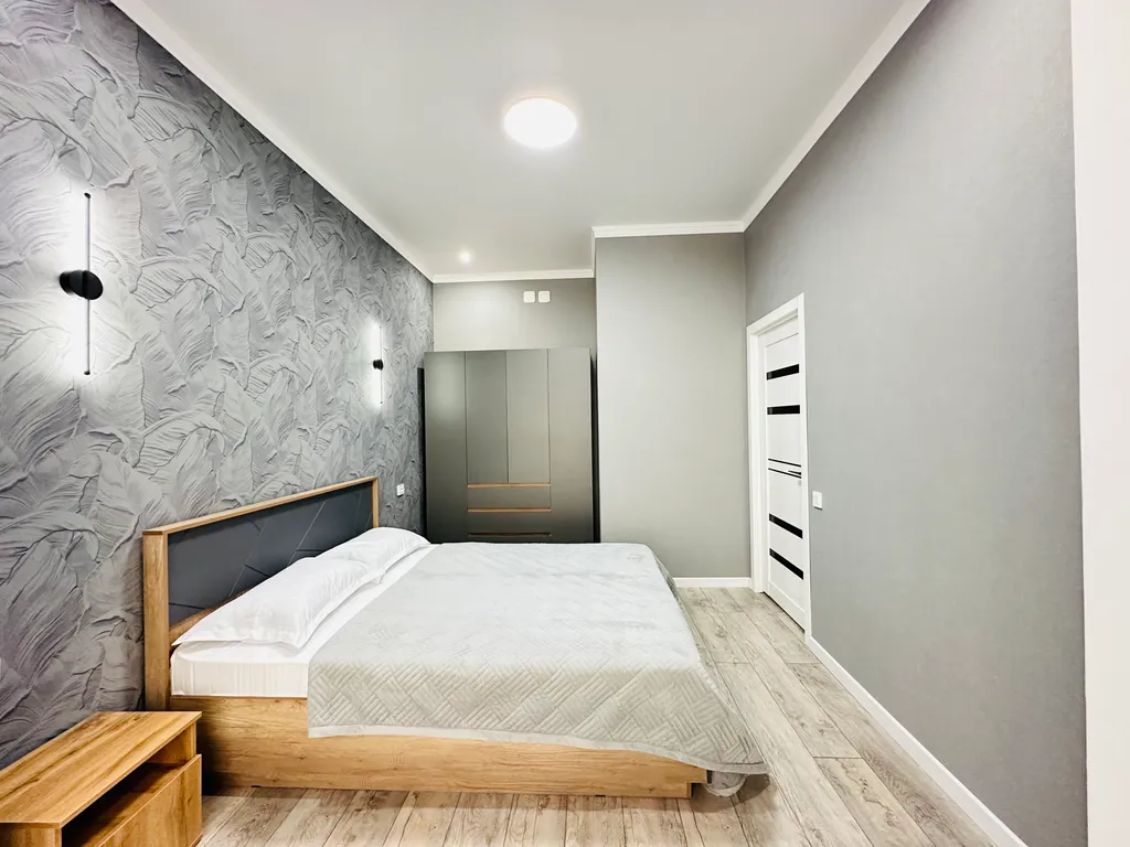 Двухкомнатная квартира с видом на город