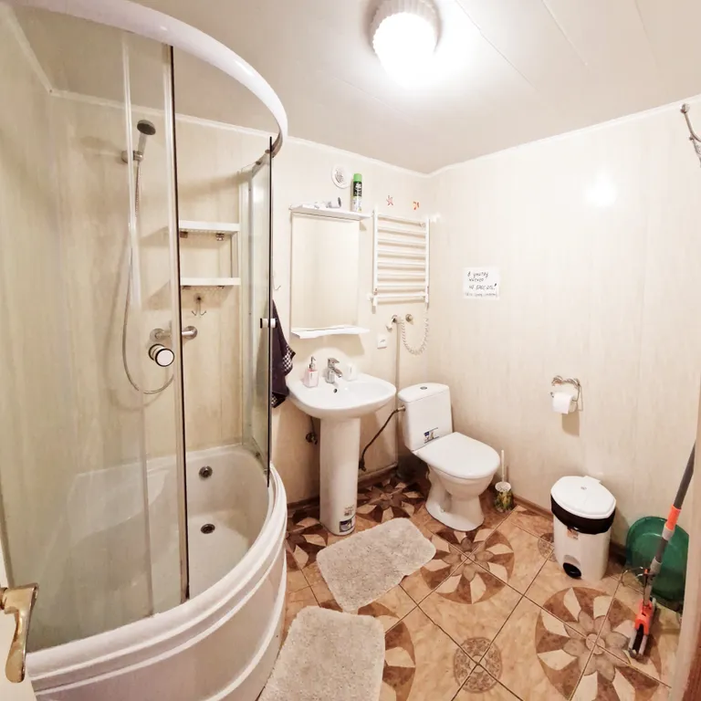 Трёхкомнатный дом с двориком