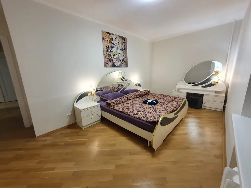 Квартира Шикарная трёхкомнатная квартира — Москва