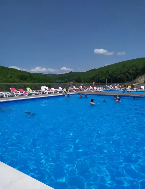 Квартира Двухкомнатная квартира у моря — Варваровка