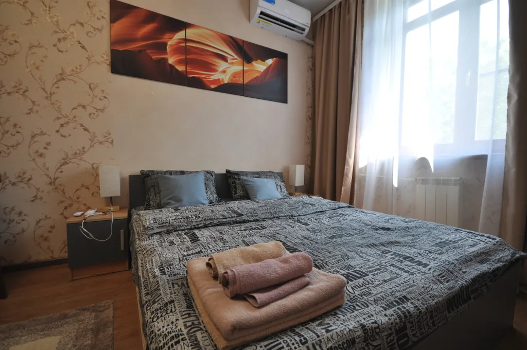 Просторная комфортная 3-комнатная квартира в центре около Акватории