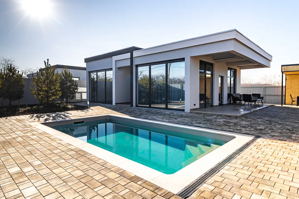 Коттедж Клёвый дом с бассейном и баней — аренда посуточно в Краснодар