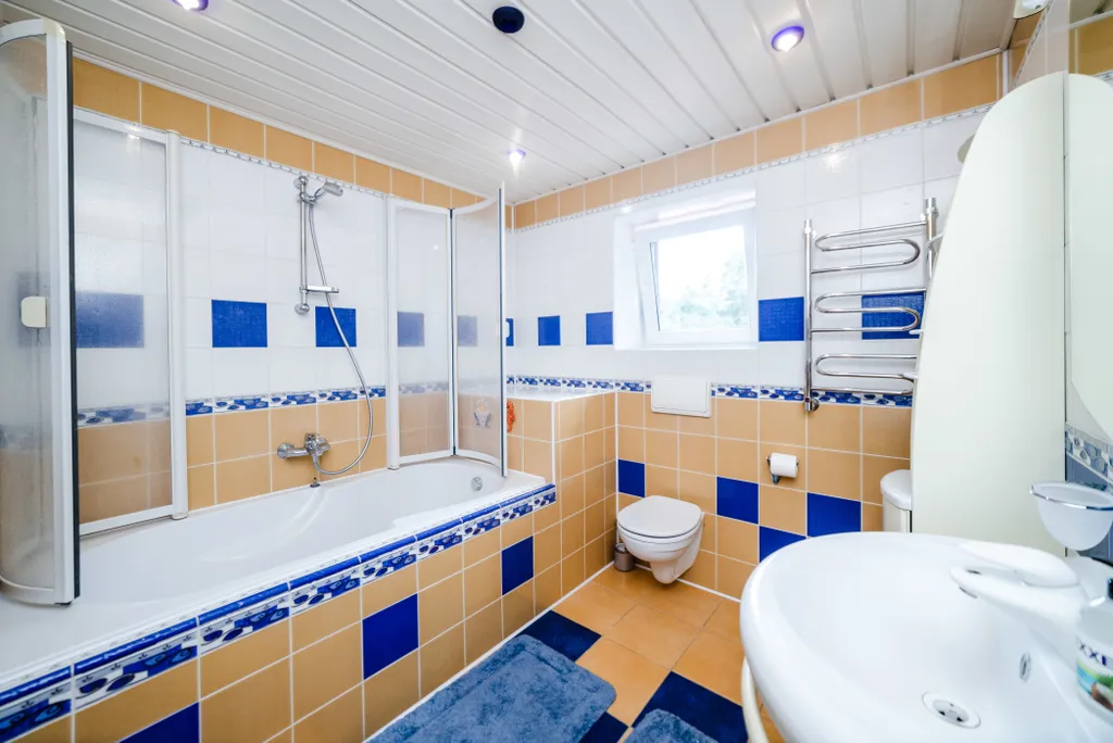 Дом в Красногорске с бассейном и сауной