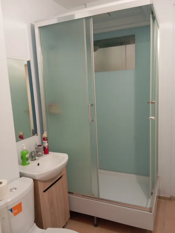 Уютная студия в хорошем районе, рядом с зоопарком