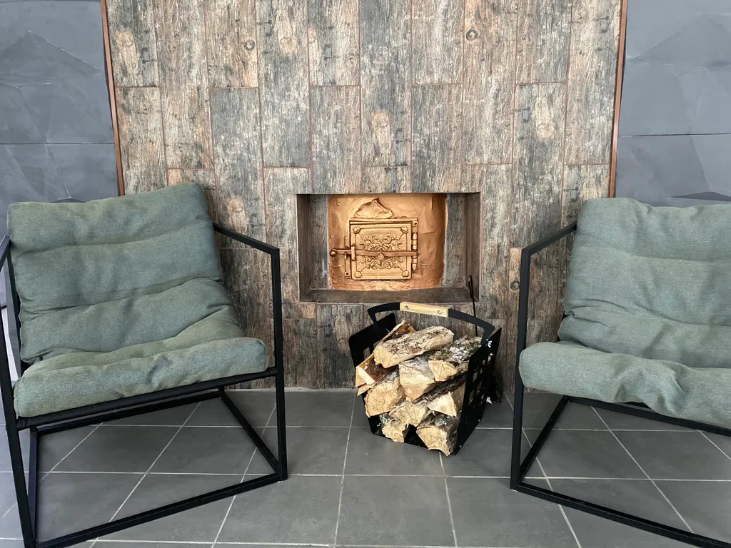 4-комнатный Дом