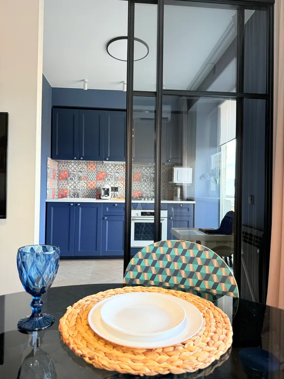 Квартира на набережной Волги в исторической части центрального района