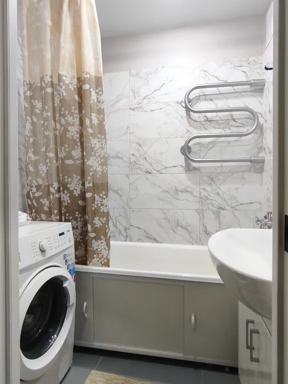 Просторная четырёхкомнатная квартира со свежим ремонтом