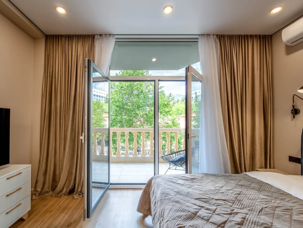 Стильная студия в центре Ялты