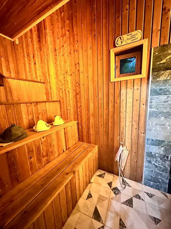 Номер с отдельным входом с сауной