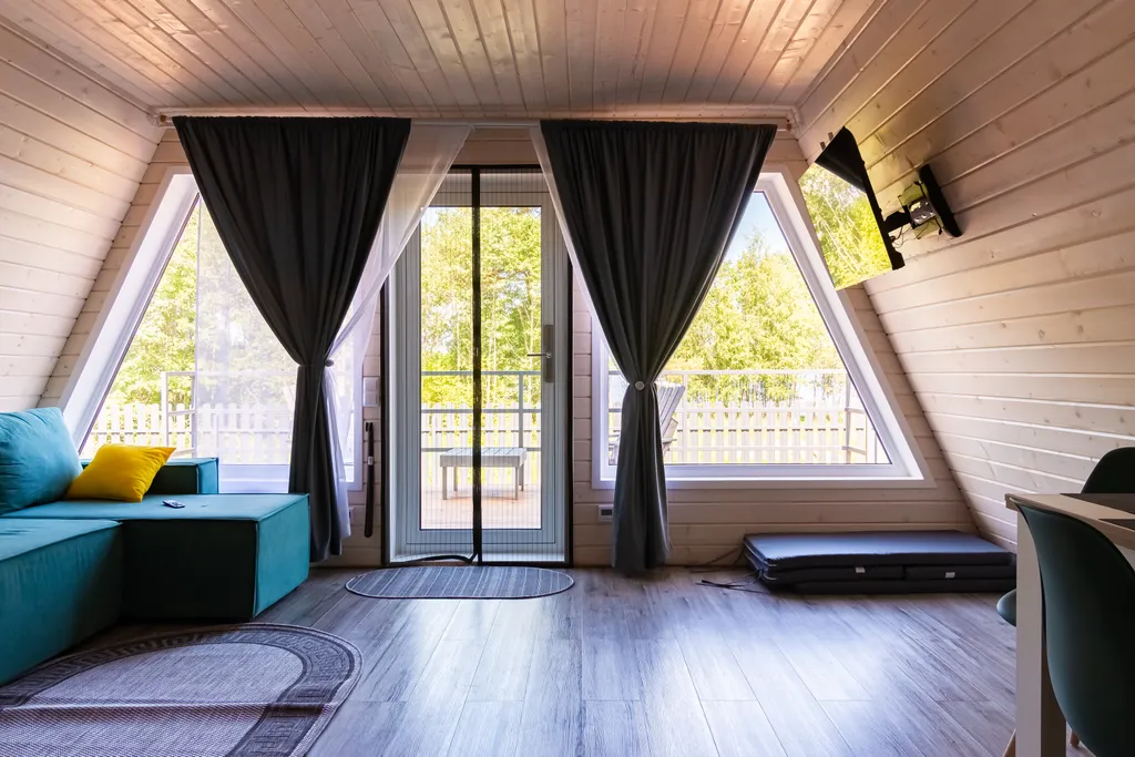 Коттедж Дом Лаунж на Красном озере — Коробицыно