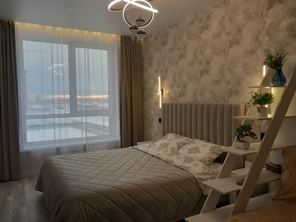 Новая,уюная 2х.кв люкс на 6чел,закрытая территор.,юго-зап р-на, 17/77