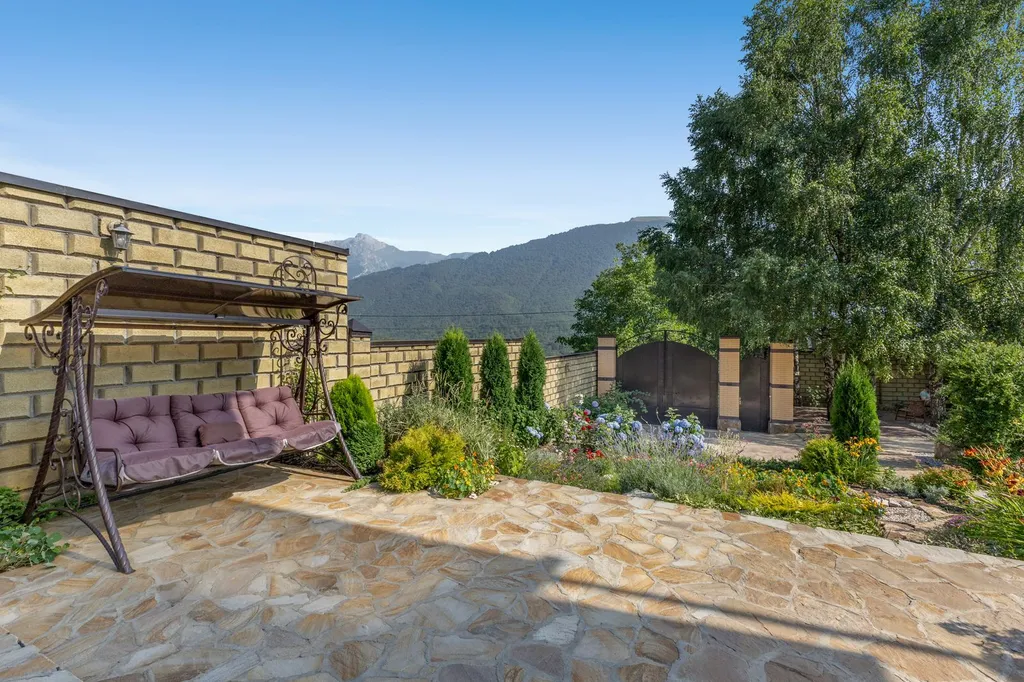 Дом с камином и баней на дровах в райском уголке