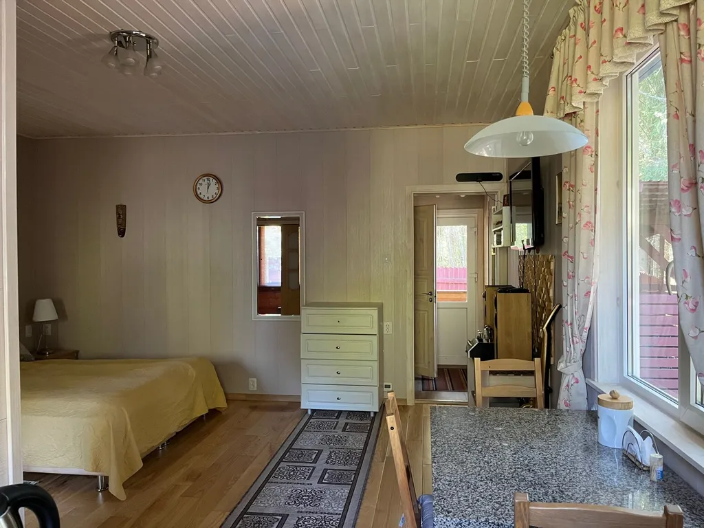 Уютный лесной домик