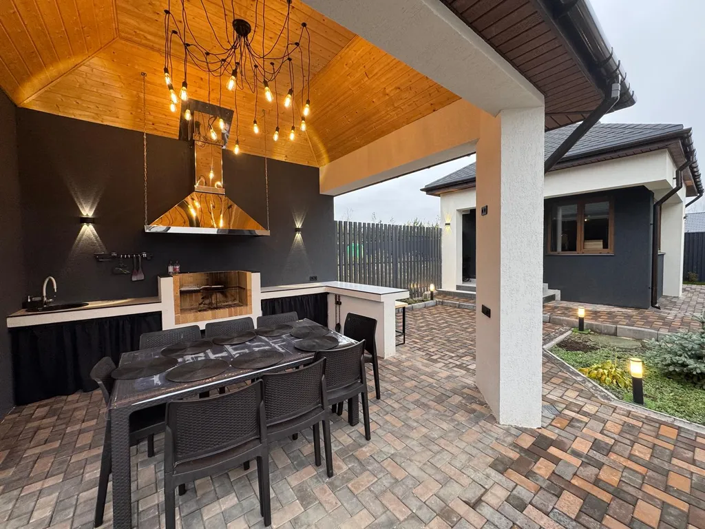 Загородная вилла в лесу