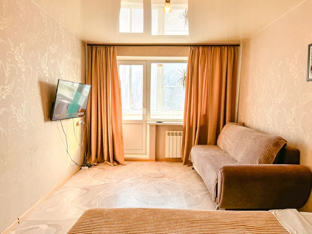 1 комнатная уютная квартира с отличным ремонтом