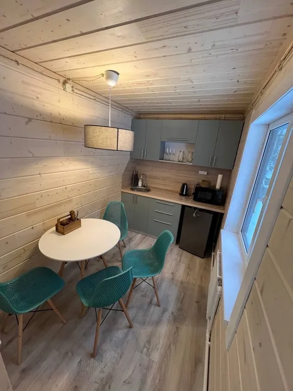 Домик в Семейном Парке Чёрная Речка