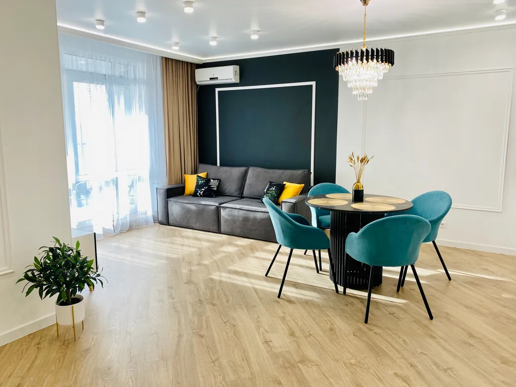 Уютная видовая квартира в центре на набережной