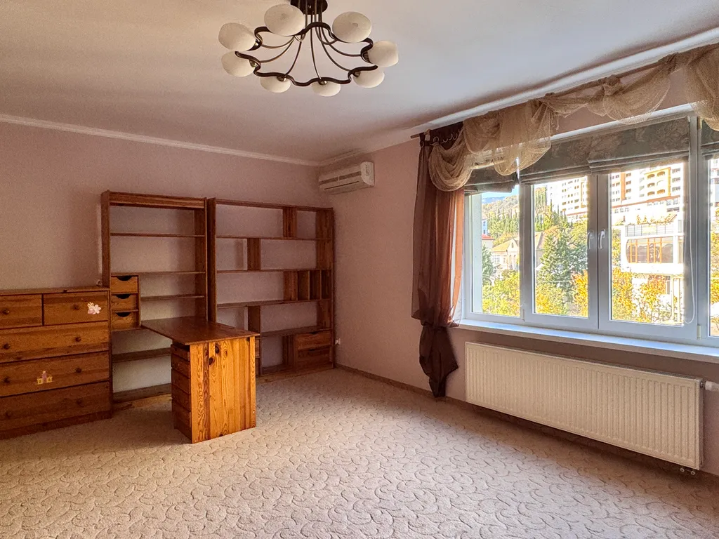 Ялтинская Вилла