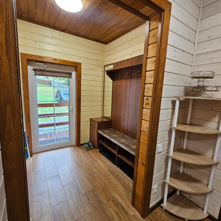 Котедж . Дом у подножия горы!