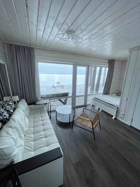 Уютный домик  с видом на Горьковское море