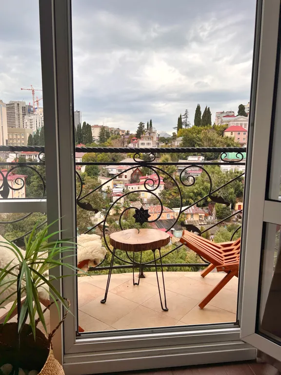 У моря с балконом