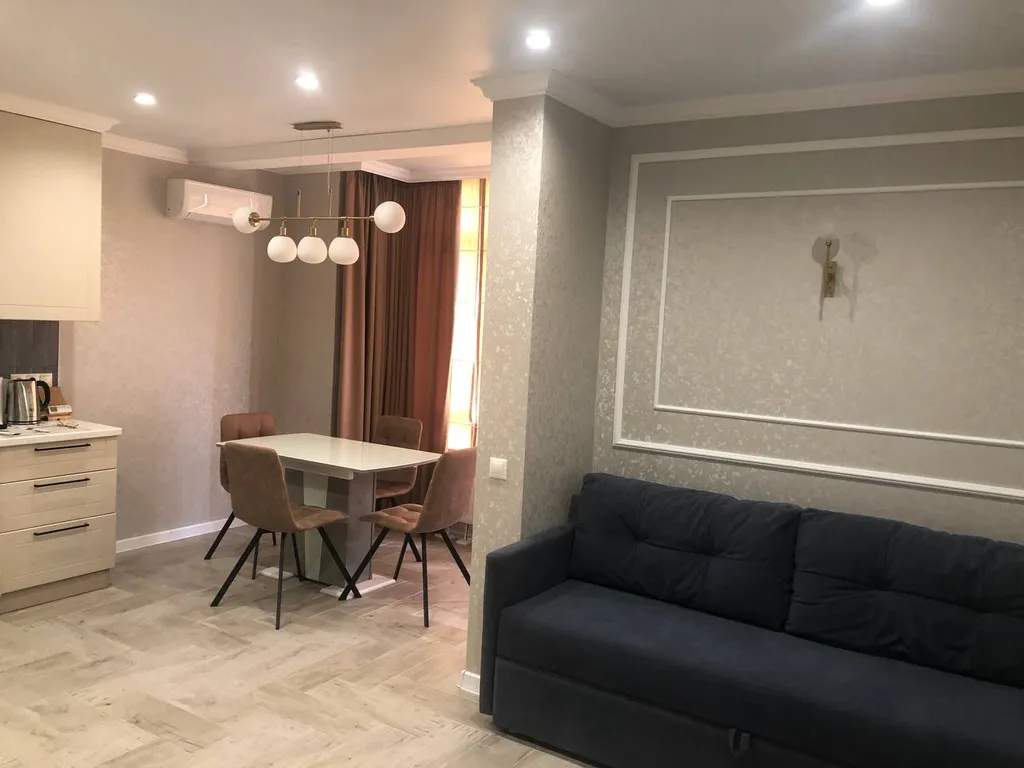 Комфортная, новая 2-я квартира рядом с морем