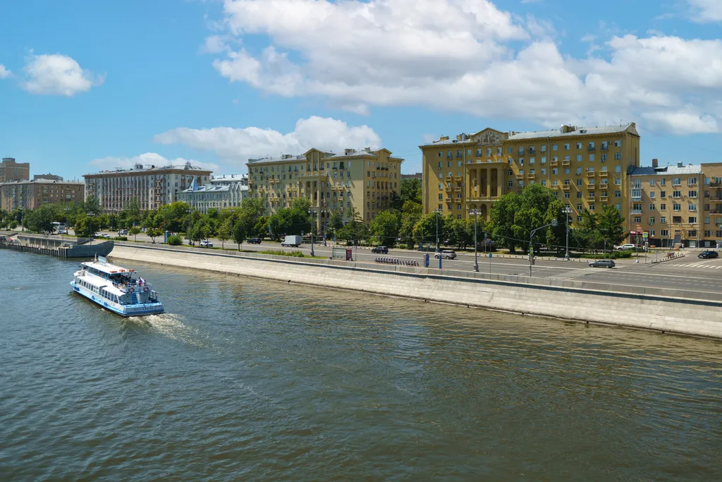 Квартира 3-комнатная квартира у парка Горького — Москва