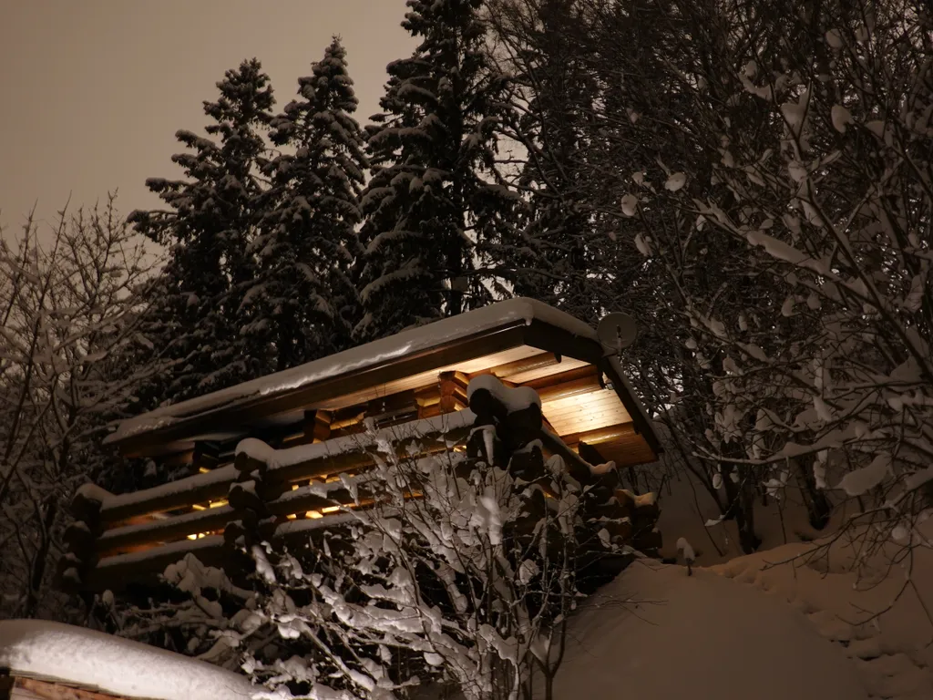 Уютный деревянный эко-дом