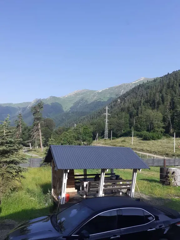 Шале с прекрасным видом на горы и лес