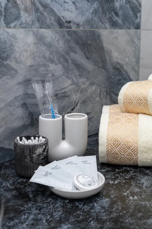 Стильная видовая квартира на Верхней Набережной