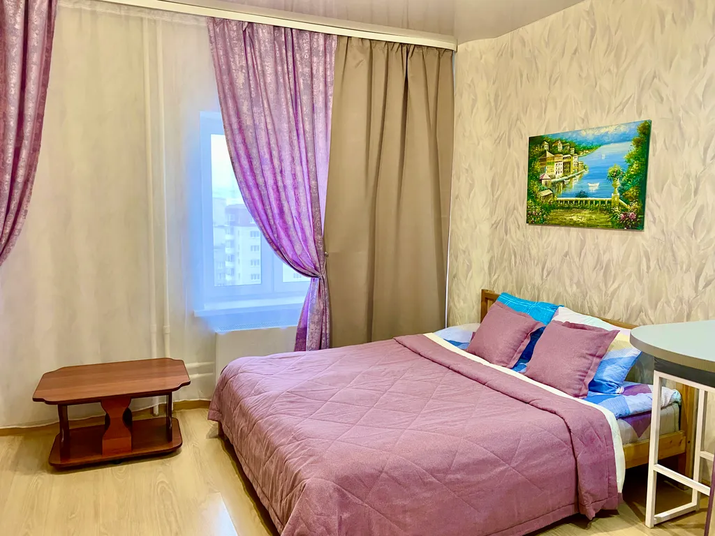 Квартира Просторная студия в центре города — Тюмень