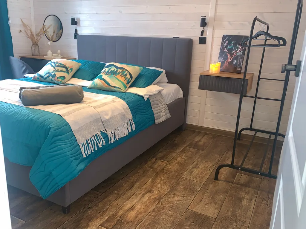 Семейная дача с сауной и камином