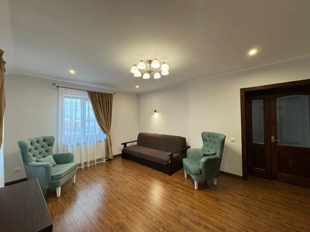 Коттедж на первой береговой линии