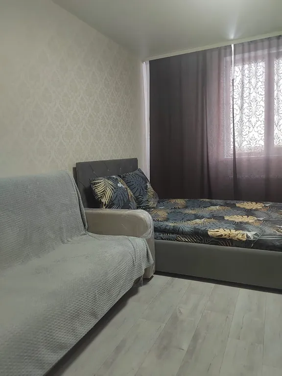 Однушка возле Солнечного