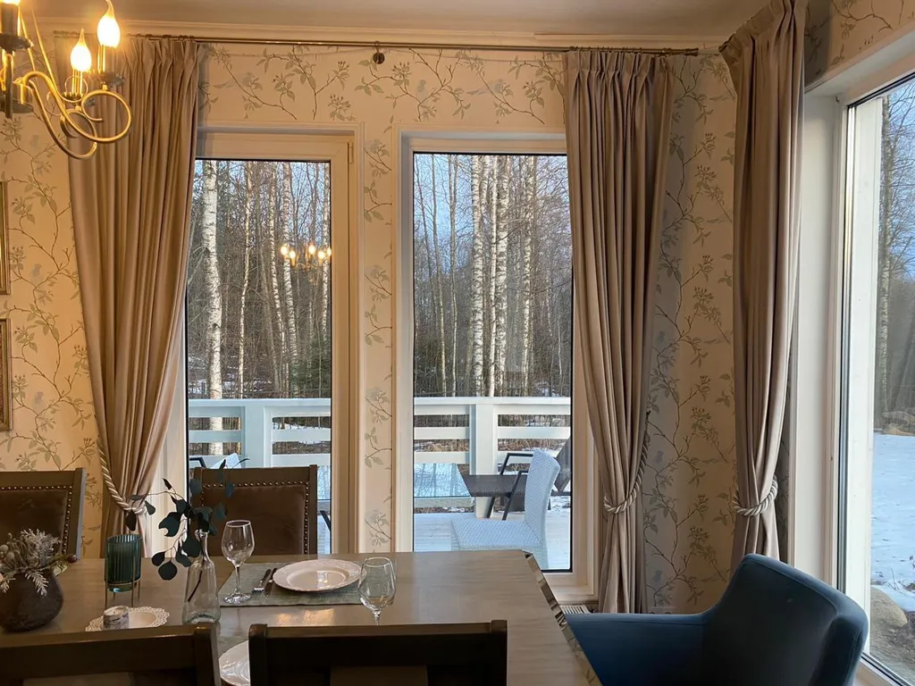 Коттедж MyHomeYourHome дизайнерский дом у леса — Первомайское