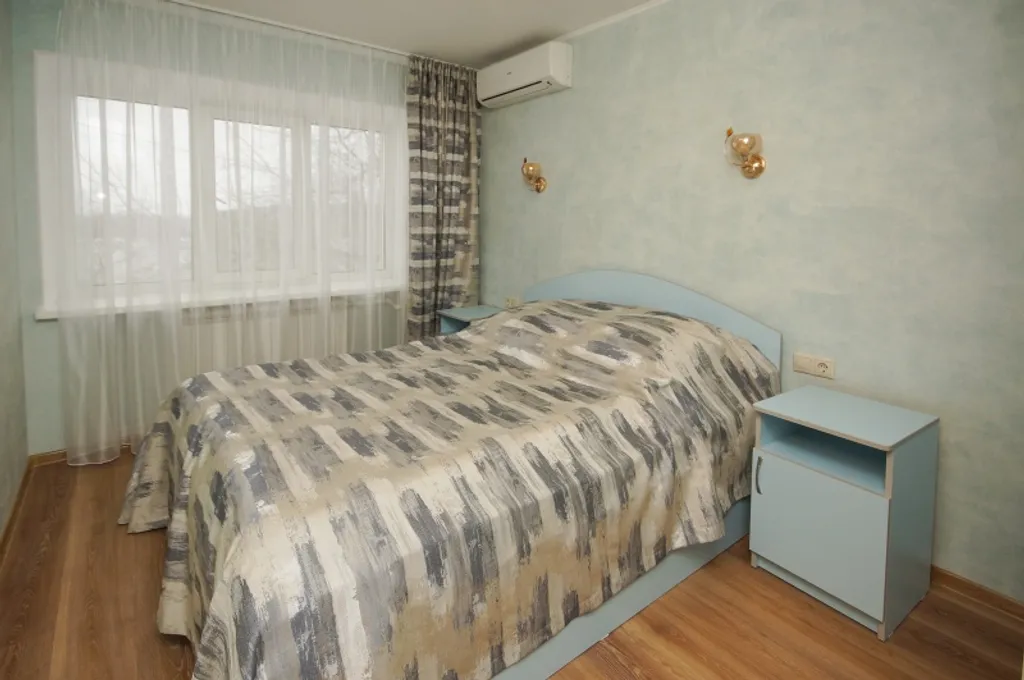 Квартира 2-комнатная Квартира — Омск