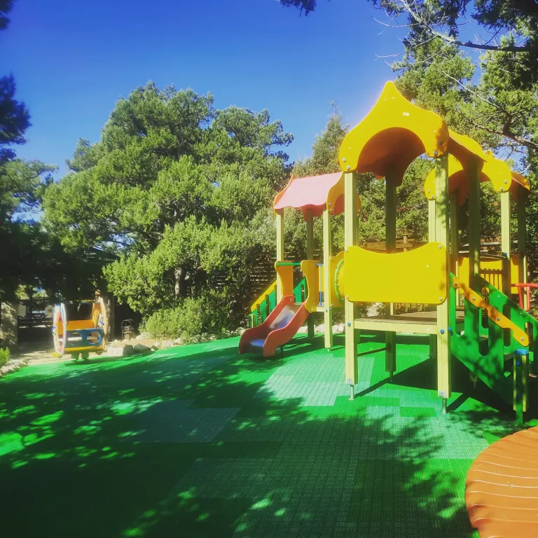 Видовая студия с видом на море и горы