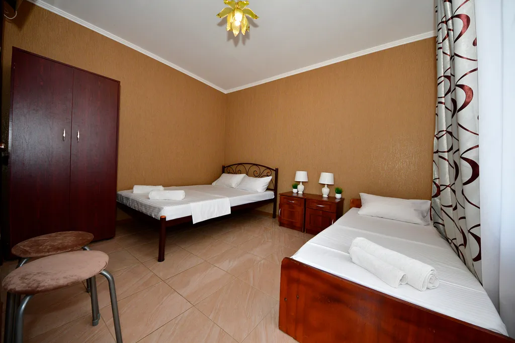 Квартира Комната — аренда посуточно в Береговое (Феодосия)