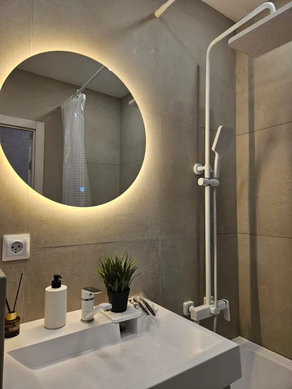 Новая уютная и красивая двушка в центре