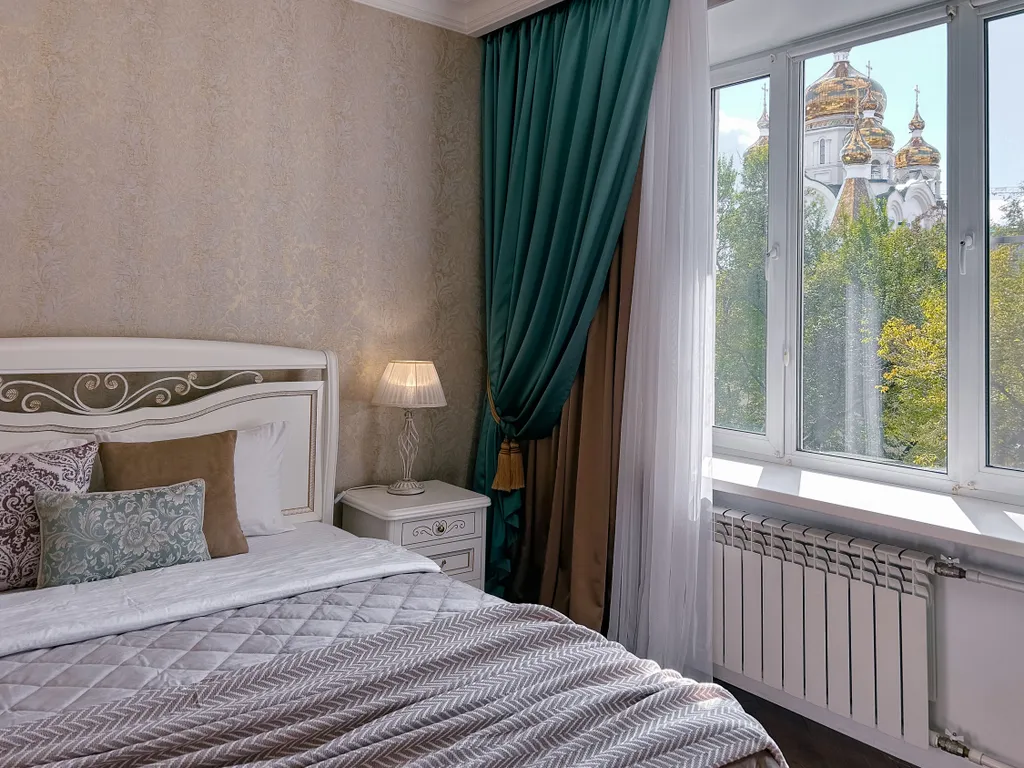 Большая квартира с видом на Храм!