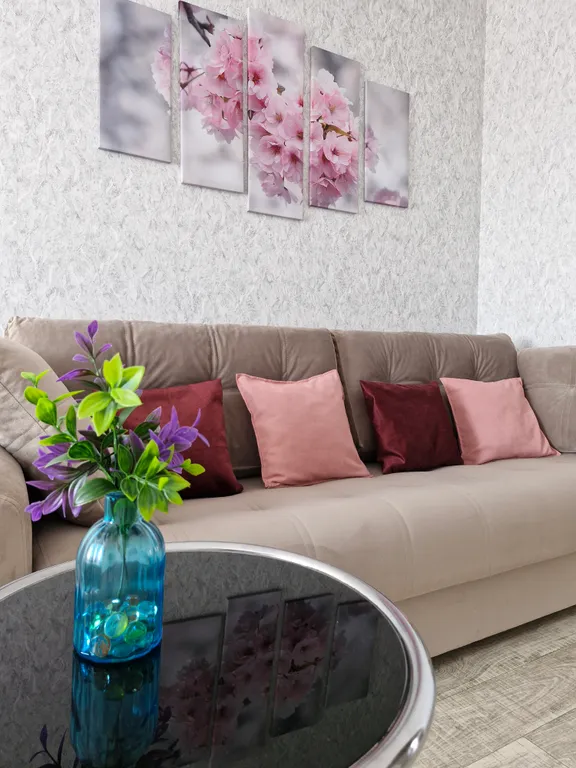 Квартира Квартира Шикарная просторная евротрешка для большой семьи или компании — Ярославль